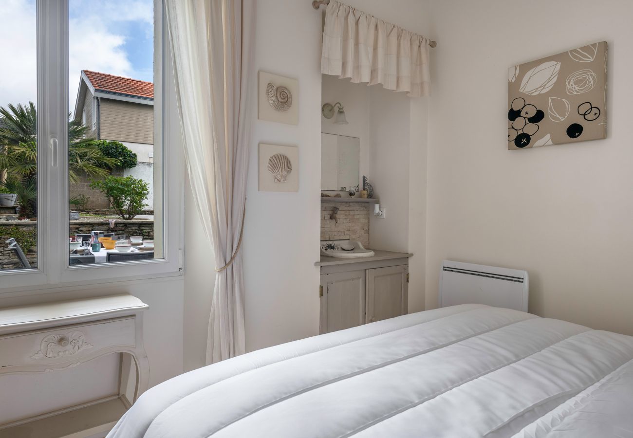House in Préfailles - Charming house with swimming pool in Préfailles