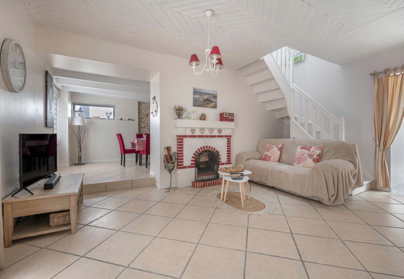 House in Préfailles - Charming house with swimming pool in Préfailles