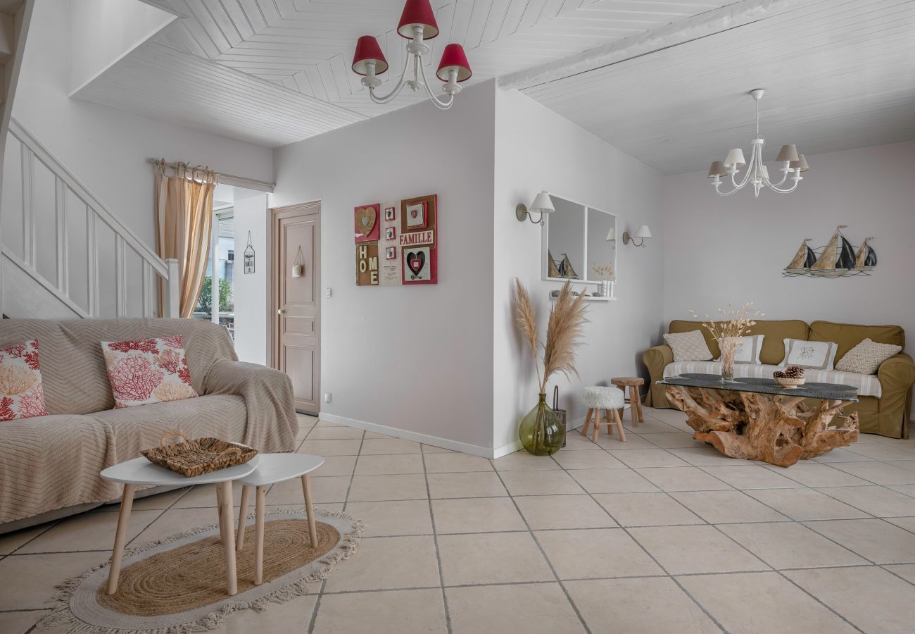 House in Préfailles - Charming house with swimming pool in Préfailles