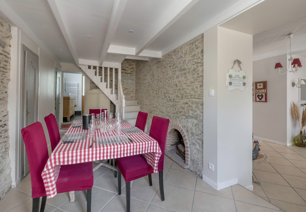 House in Préfailles - Charming house with swimming pool in Préfailles