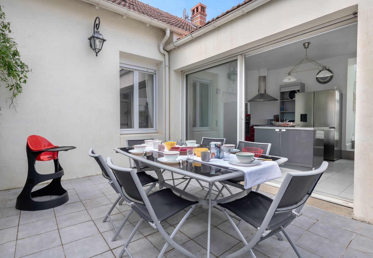 House in Préfailles - Charming house with swimming pool in Préfailles