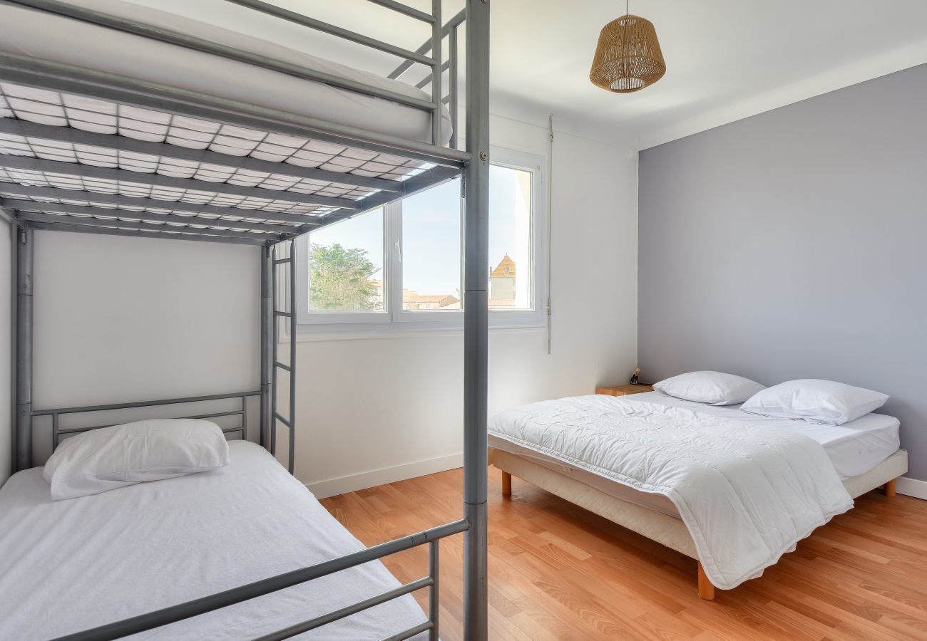 House in Saint-Hilaire-de-Riez - 350m from the beach- House for 8- Large terrace