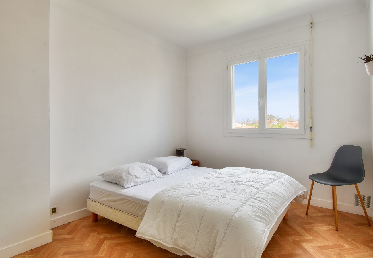 House in Saint-Hilaire-de-Riez - 350m from the beach- House for 8- Large terrace