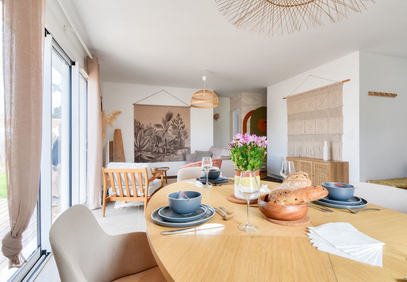 House in Barbâtre - House for 4 - garden - 600m from the beach