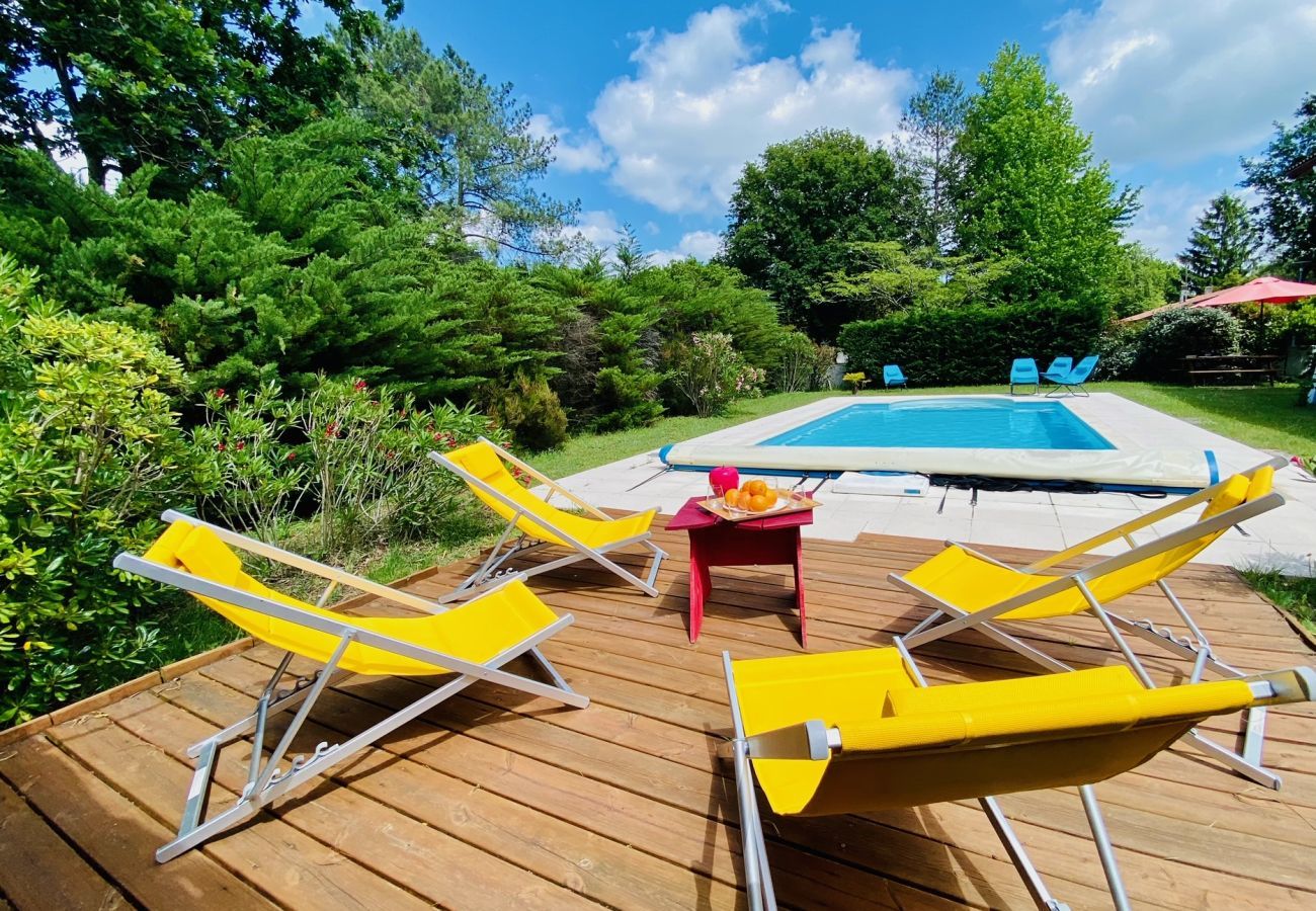 House in Andernos-les-Bains - 1km Mauret's beach- house for 6 with a pool