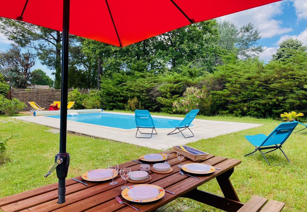 House in Andernos-les-Bains - 1km Mauret's beach- house for 6 with a pool
