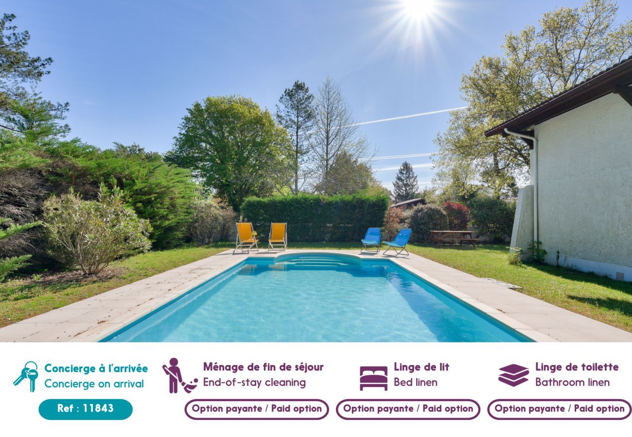 House in Andernos-les-Bains - 1km Mauret's beach- house for 6 with a pool