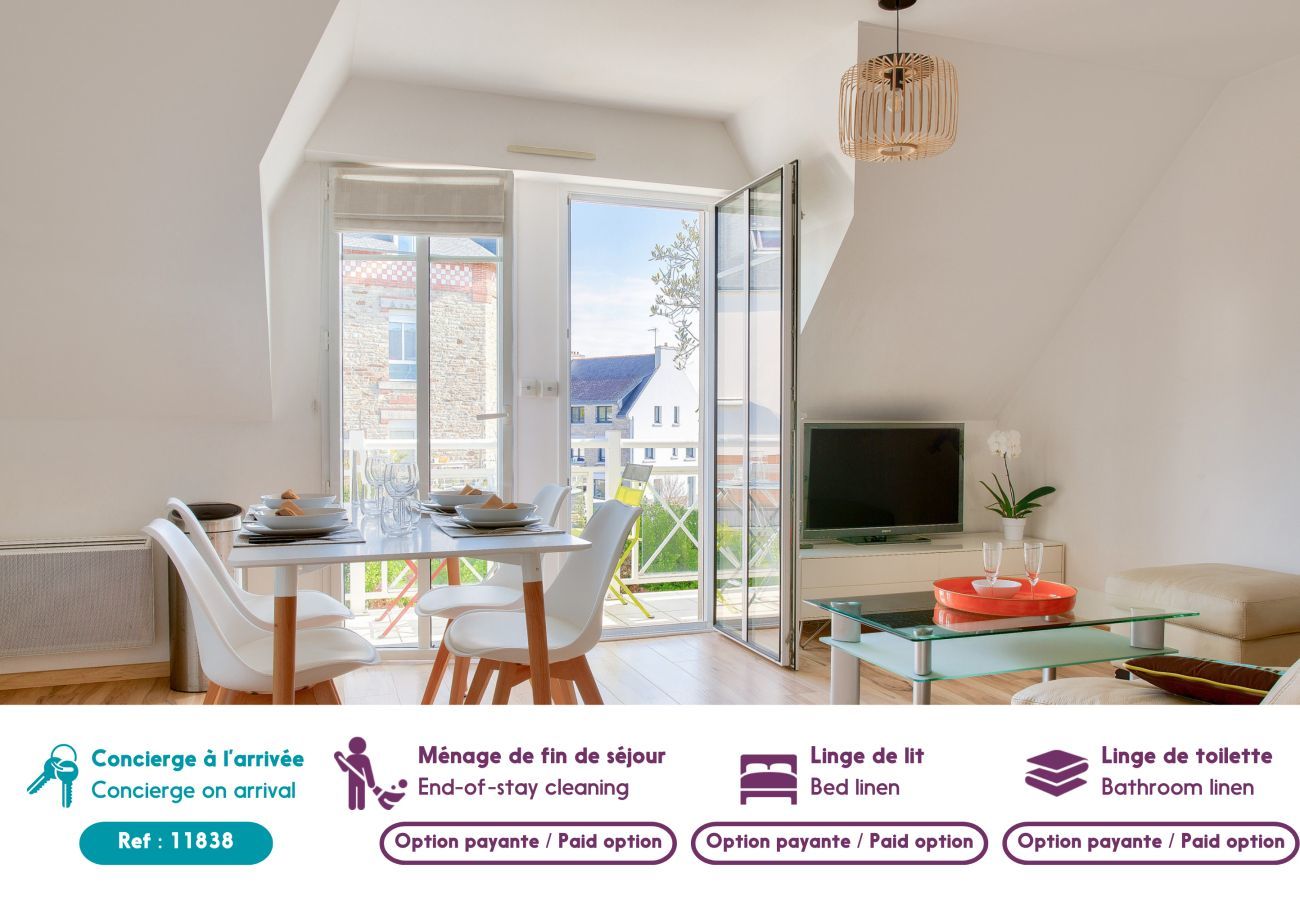 Apartment in Fouesnant - Escape to Fouesnant in a flat with balcony