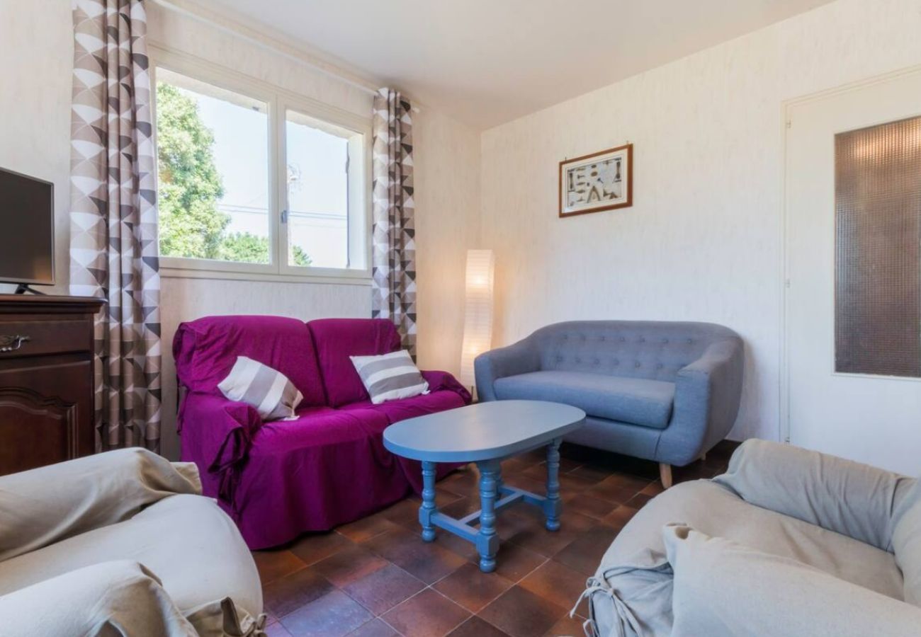 House in Le Pouliguen - Family house for 8 - 850m from the beach