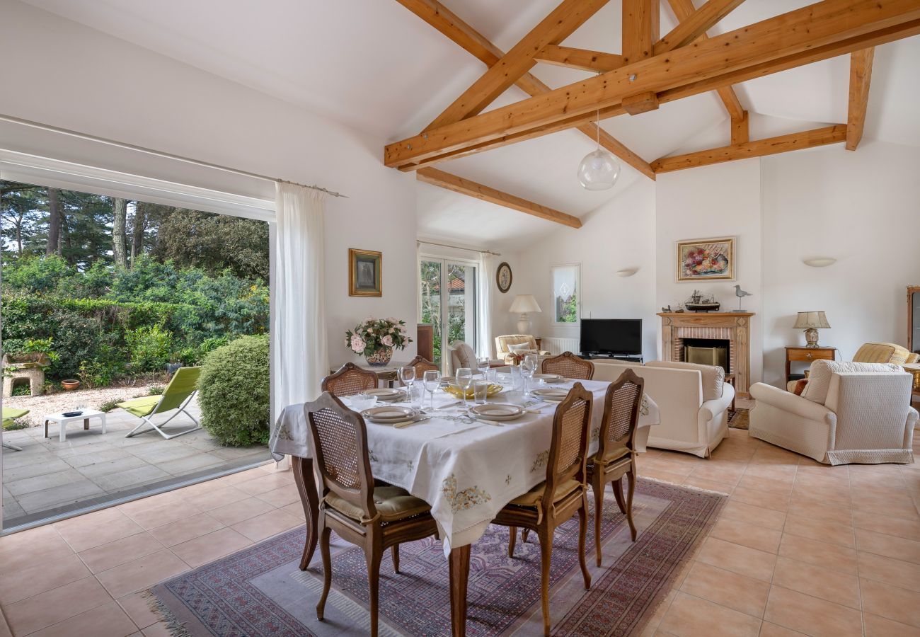 House in Saint-Brevin-les-Pins - House with garden for 6 in St Brévin 