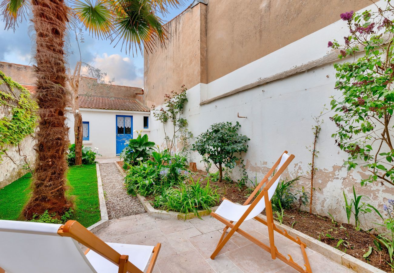 House in Les Sables-d´Olonne - 400m from the beach - house with garden