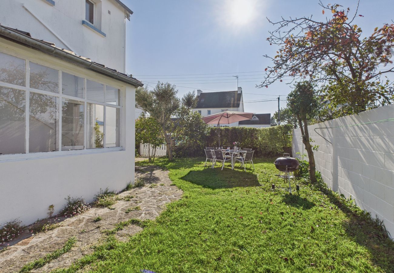 House in Loctudy - 200m from Langoz beach - House for 10 