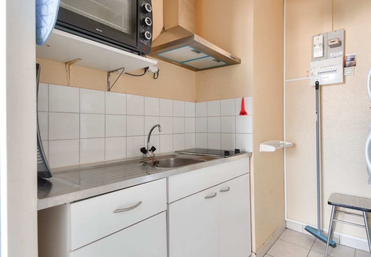 Apartment in Saint-Hilaire-de-Riez - 100m Les Mouettes beach, flat for 4