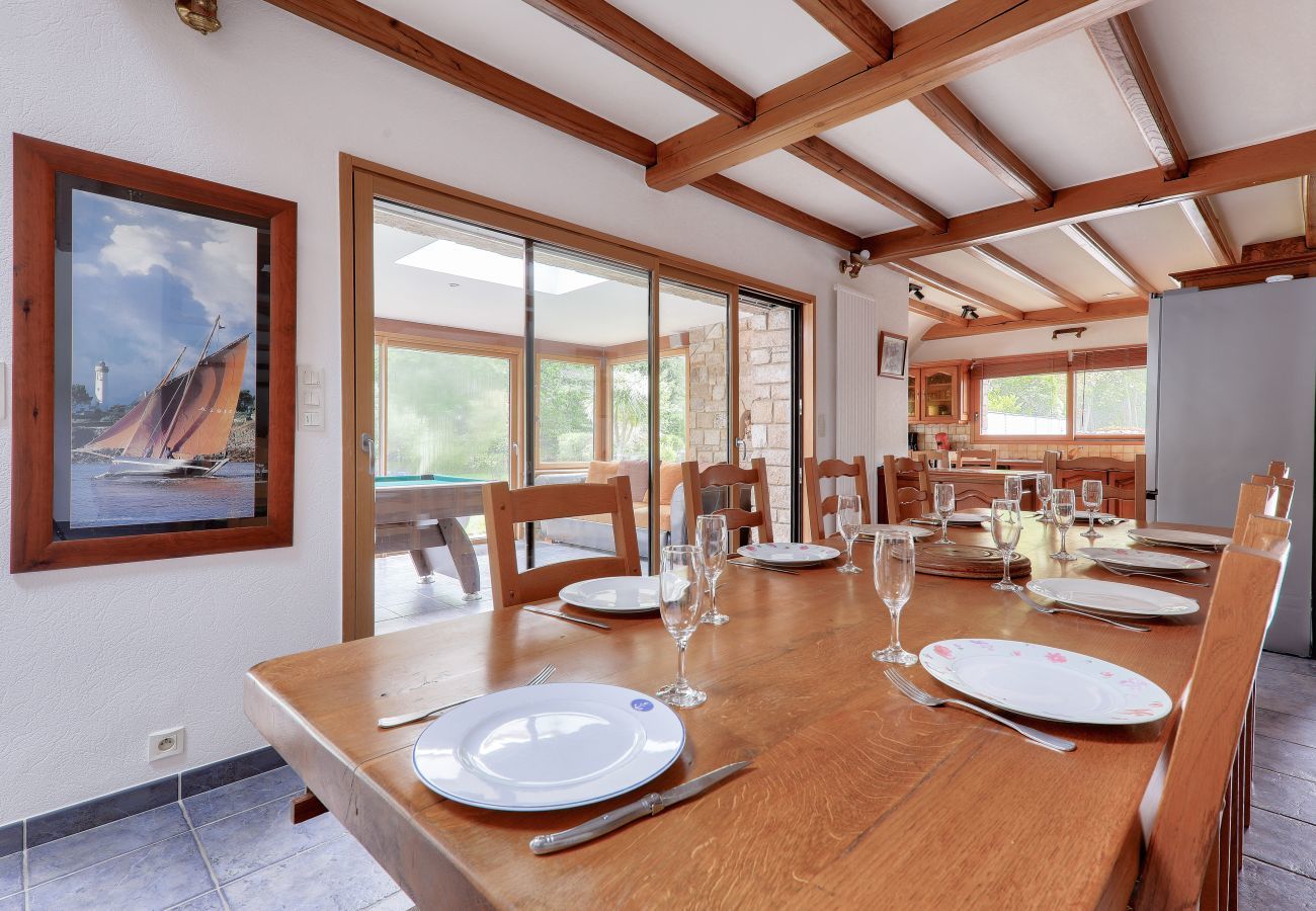House in Sarzeau - Sarzeau - 12 pers - swimming pool and billiards