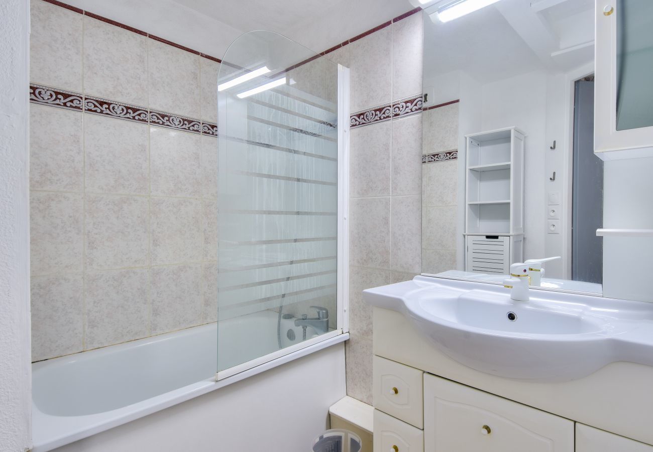 Studio in Saint-Hilaire-de-Riez - Apartment for 2 on St Hilaire Corniche