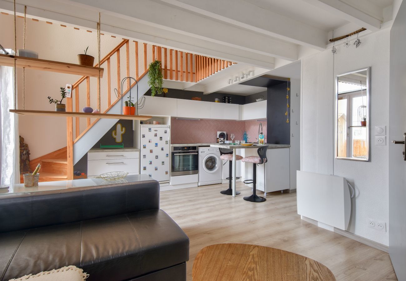 Studio in Saint-Hilaire-de-Riez - Apartment for 2 on St Hilaire Corniche