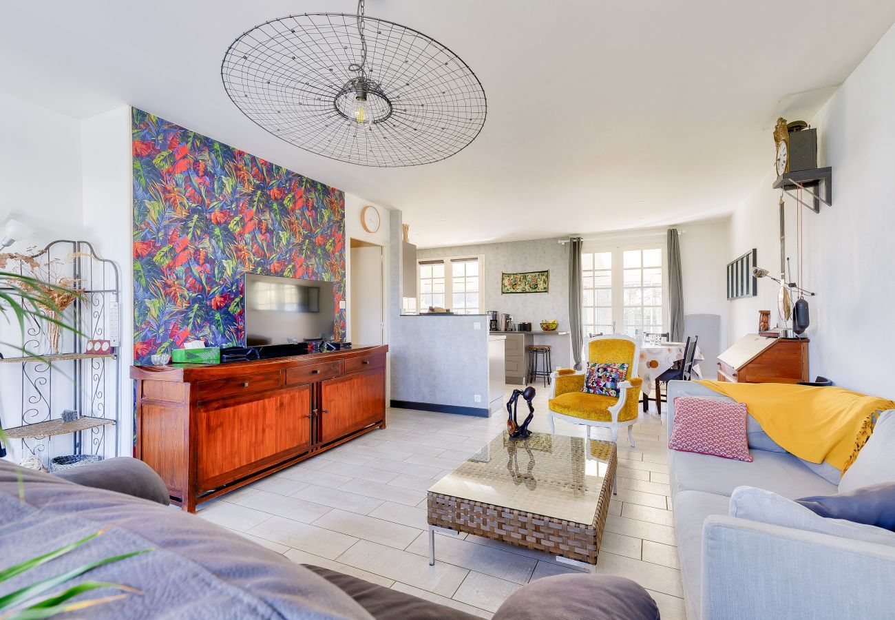 House in Saint-Hilaire-de-Riez - Stay with garden for 6 800m from the beach