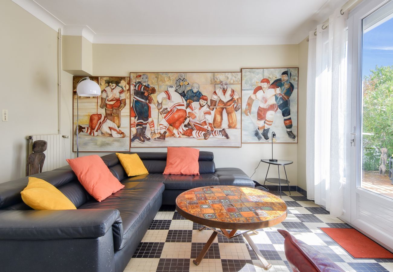 House in Barbâtre - 800m from beach - House 4 adults - 4 children