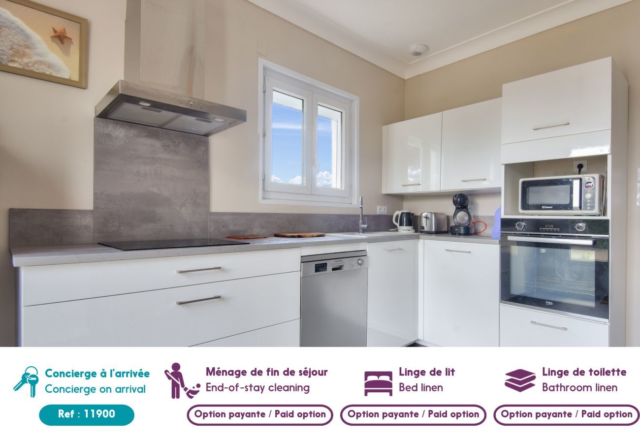 House in Barbâtre - 800m from beach - House 4 adults - 4 children