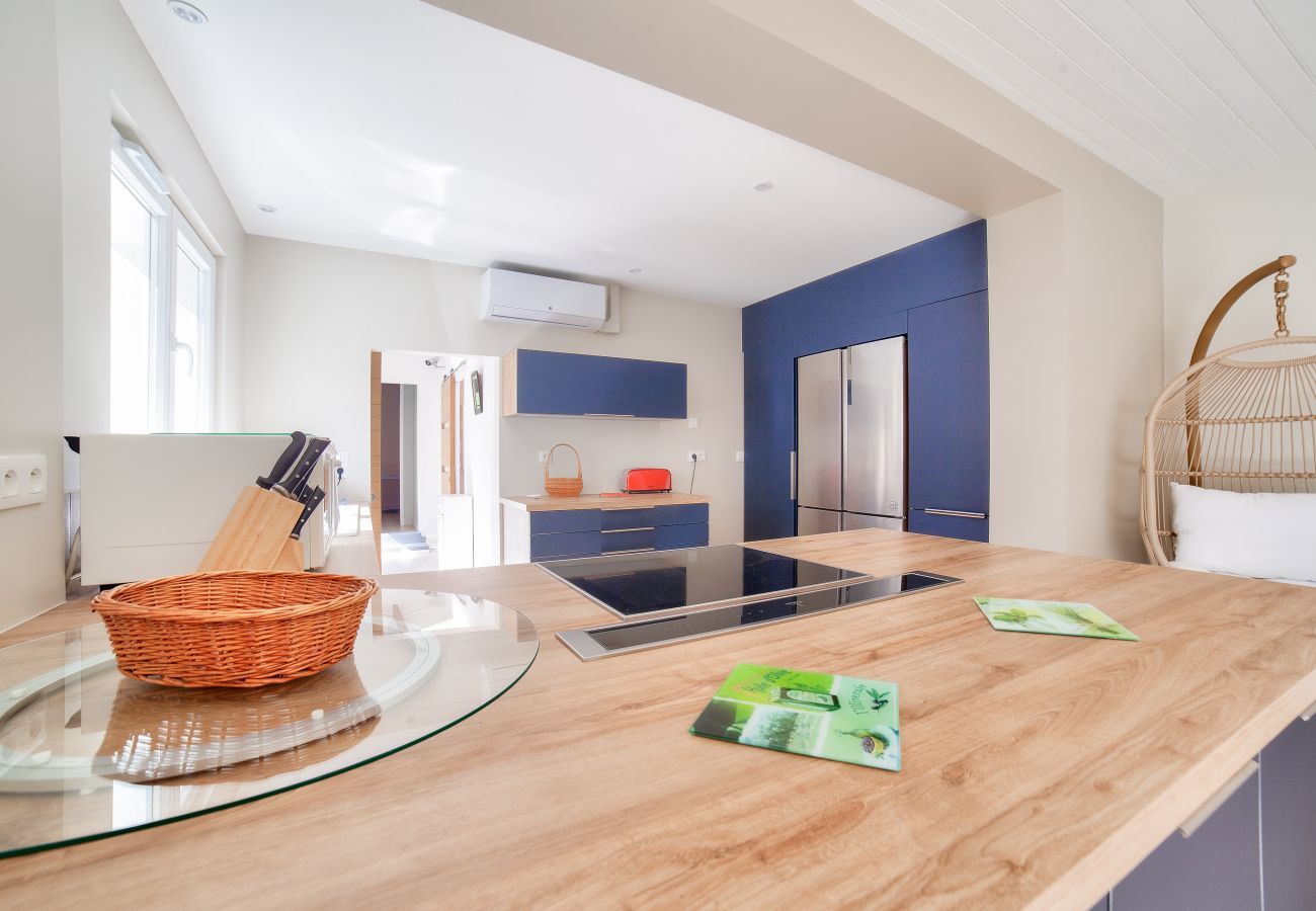 House in L'Aiguillon-la-Presqu'île - Swimming pool & access to a natural reserve