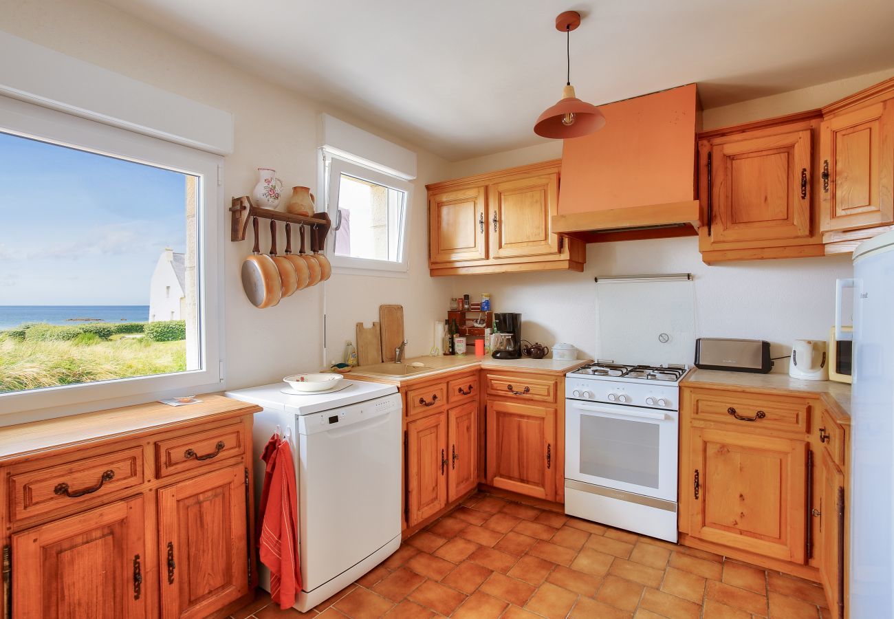 House in Erquy - Sea view direct beach access 4 adults and 3 children