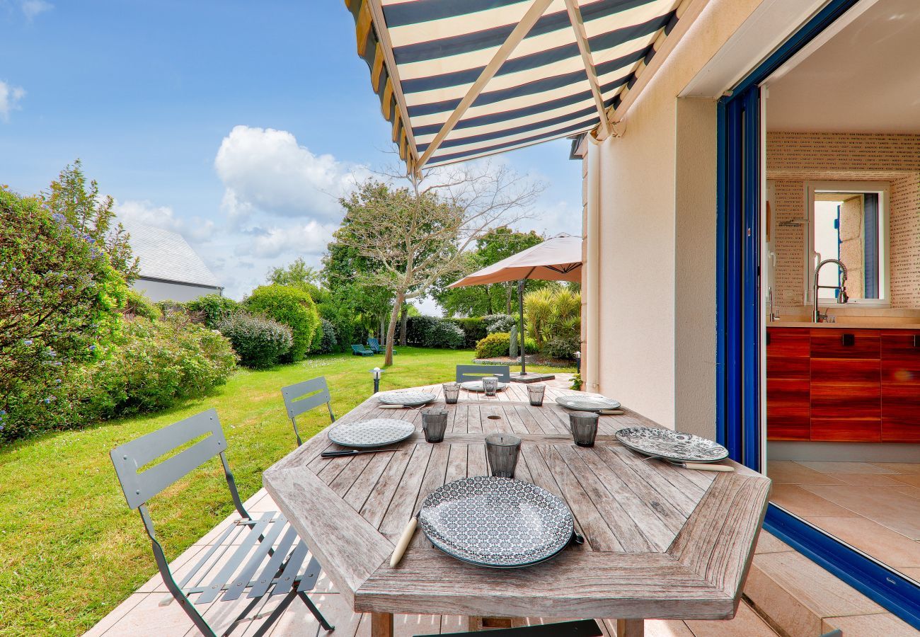 House in Saint-Gildas-de-Rhuys - House for 8 - Centre St Gildas - Nice garden