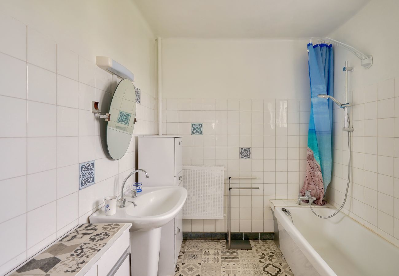 House in Plobannalec-Lesconil - House for 6, Lesconil port and beach