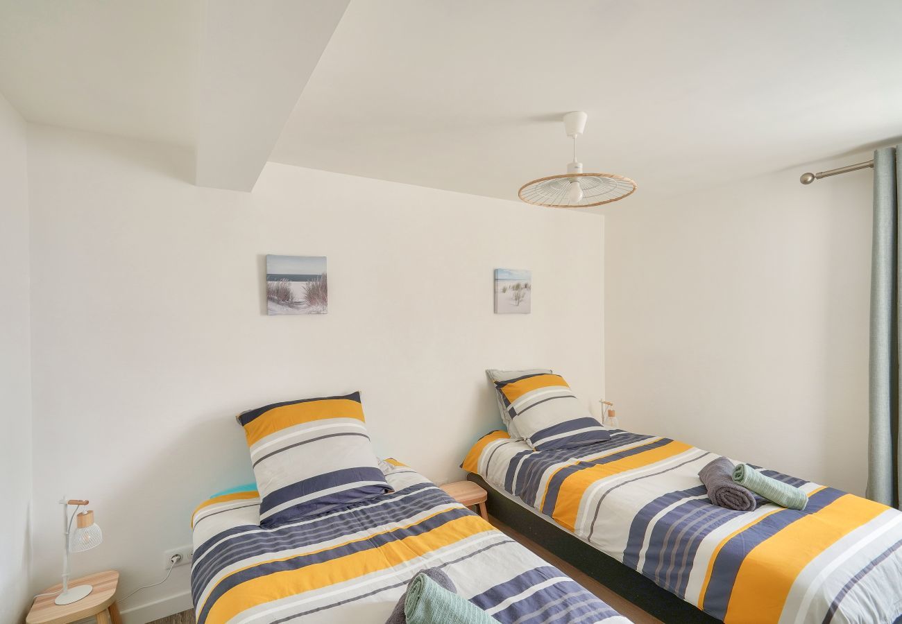 Apartment in Le Guilvinec - 300m from the beach- Ground floor flat