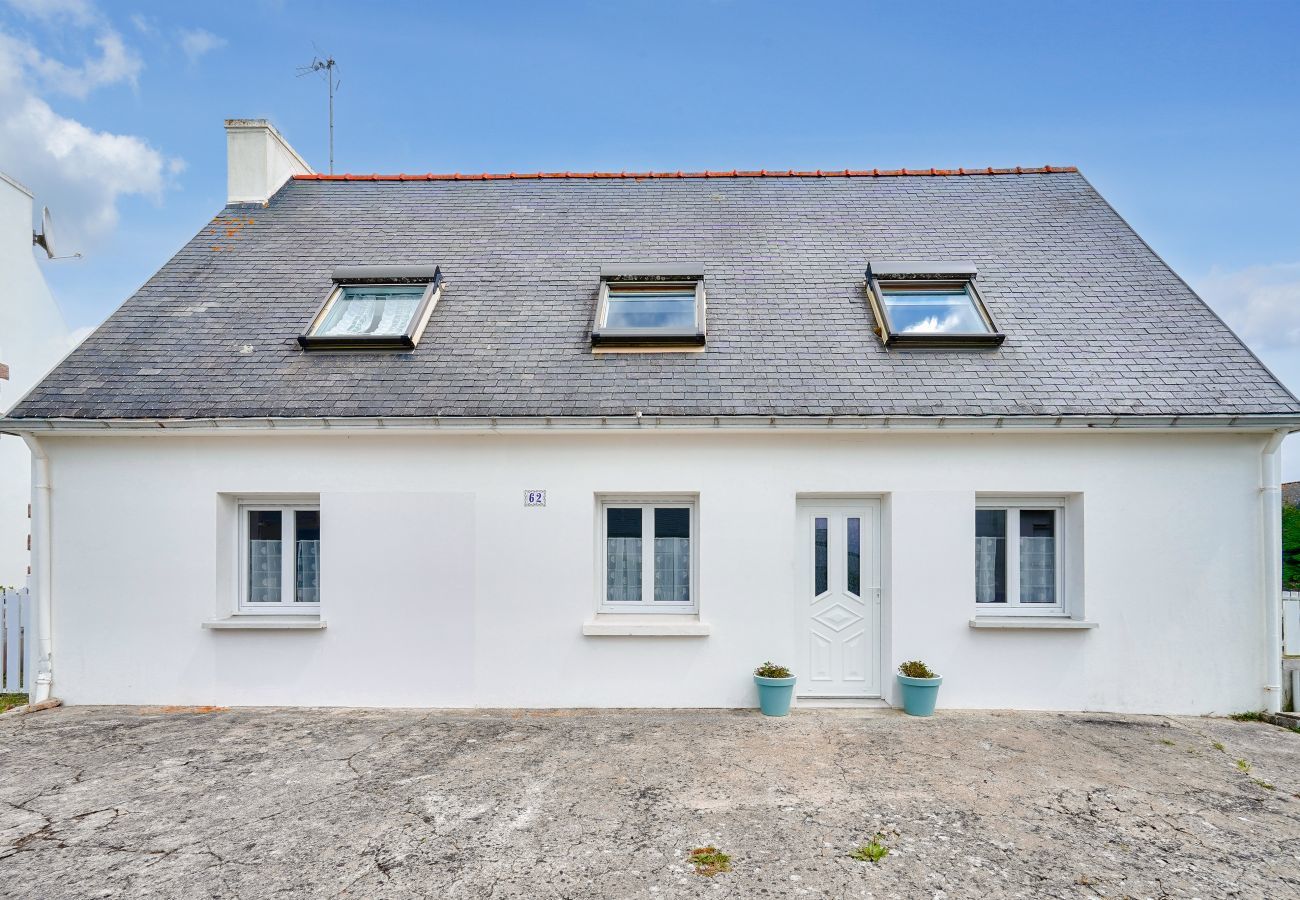 Apartment in Le Guilvinec - 300m from the beach- Ground floor flat