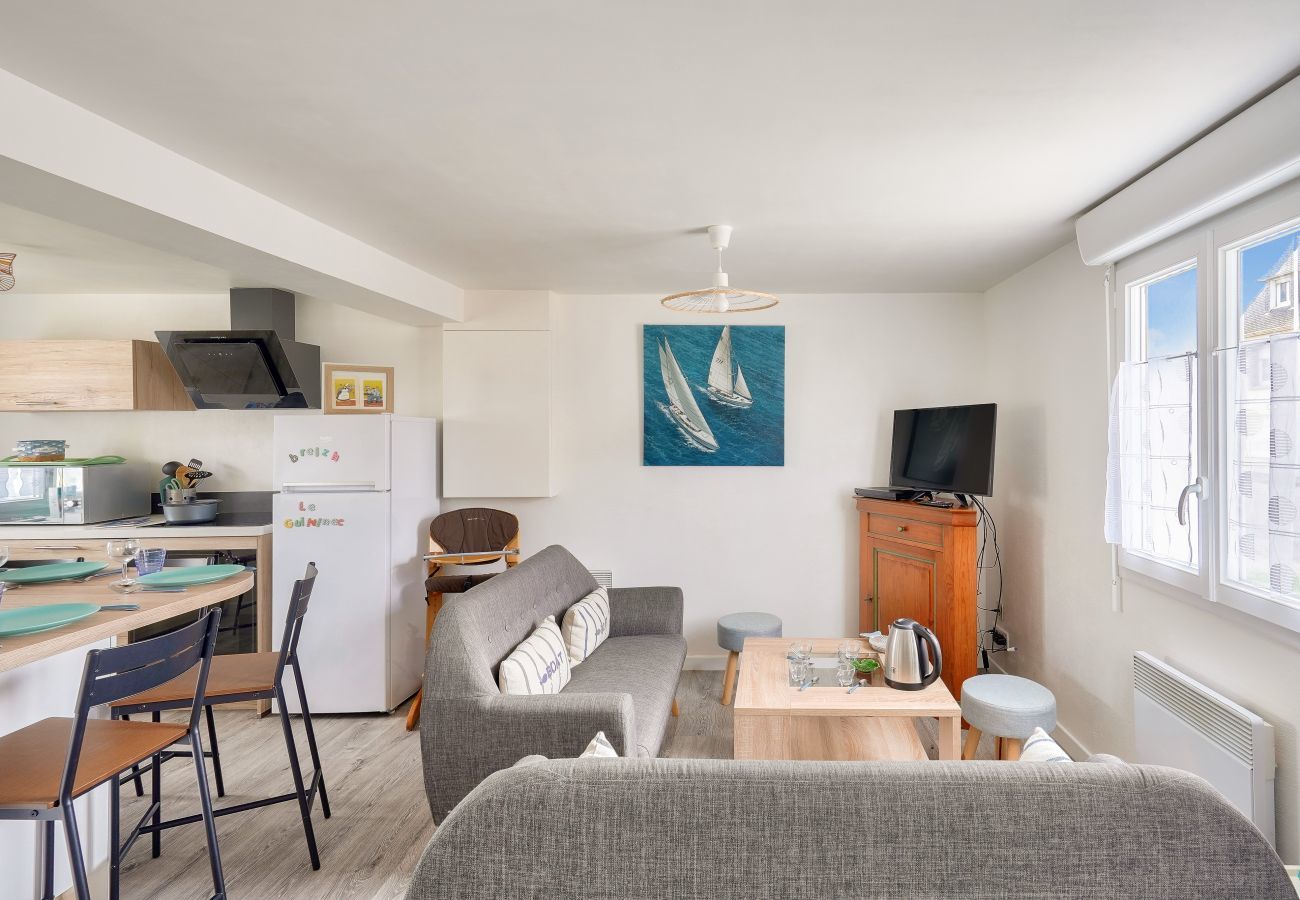 Apartment in Le Guilvinec - 300m from the beach- Ground floor flat