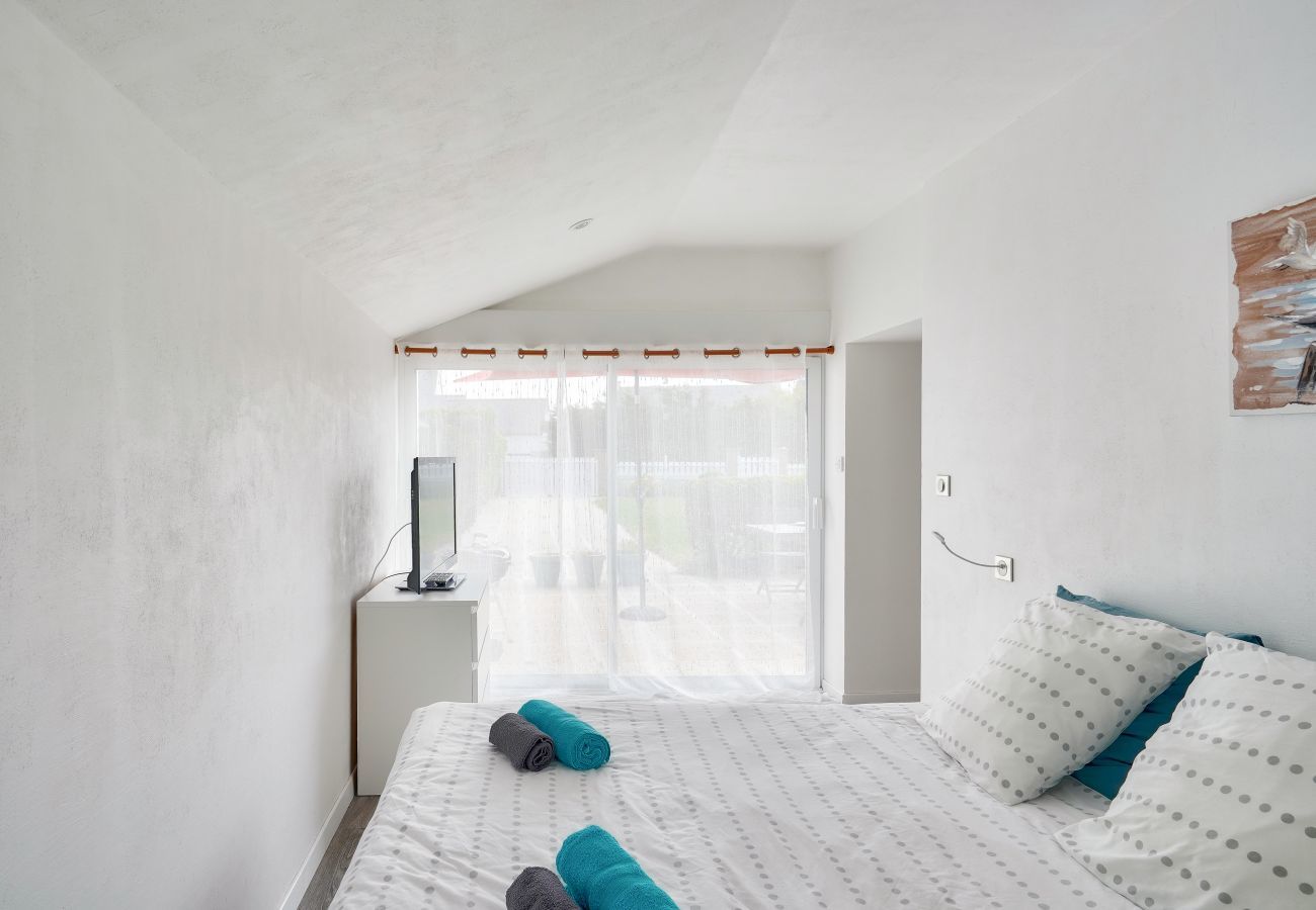 House in Le Guilvinec - House for 7 300m from the beach - Guilvinec