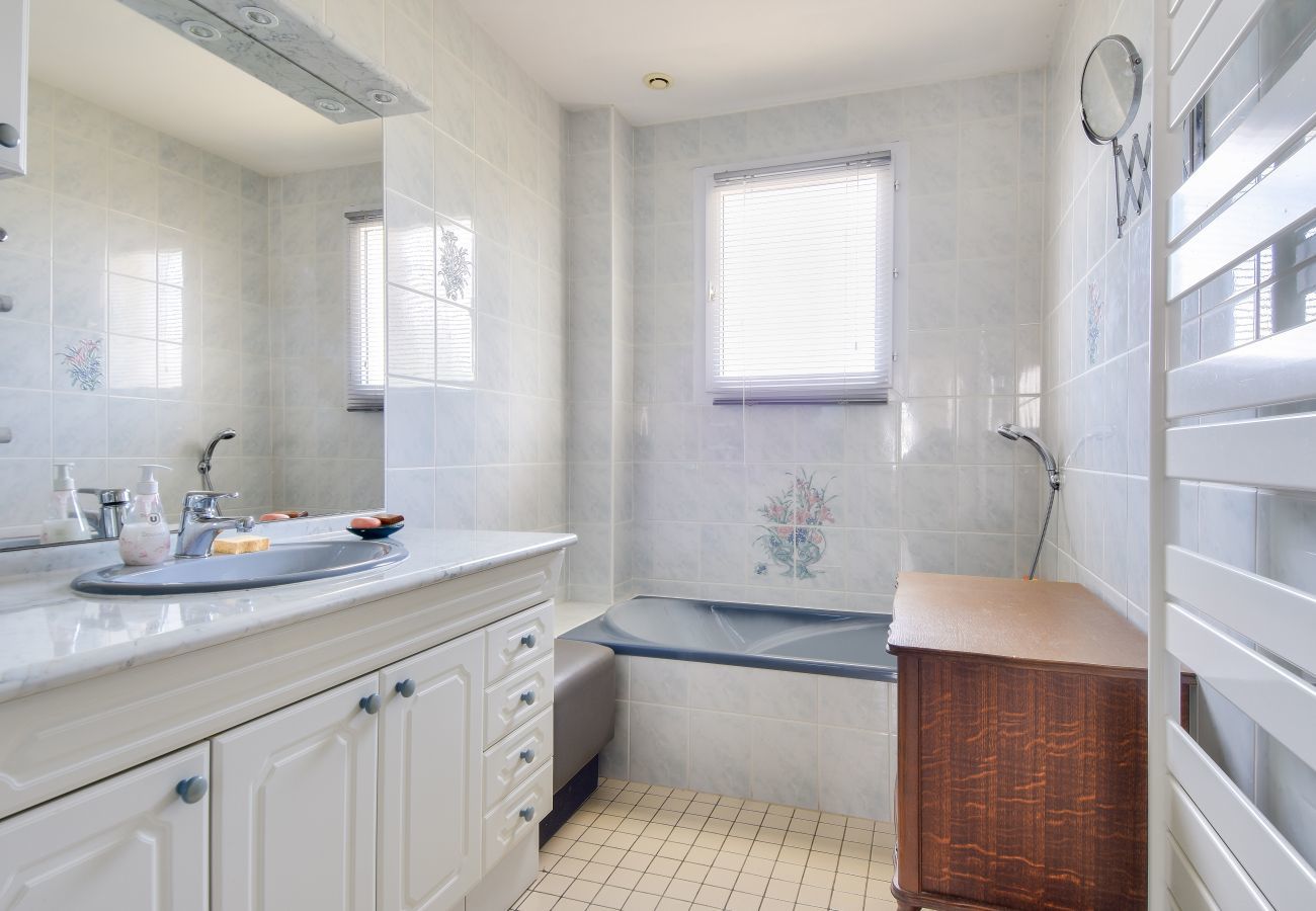 House in Bretignolles-sur-Mer - Family house for 8 at 750m from the beach