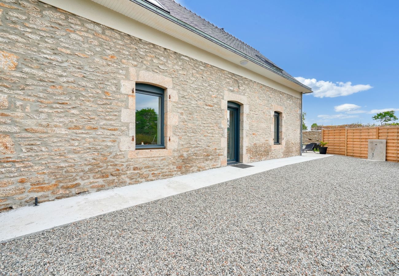 House in Plomeur - Beaches La Torche and Le Ster: House for 6- Surf