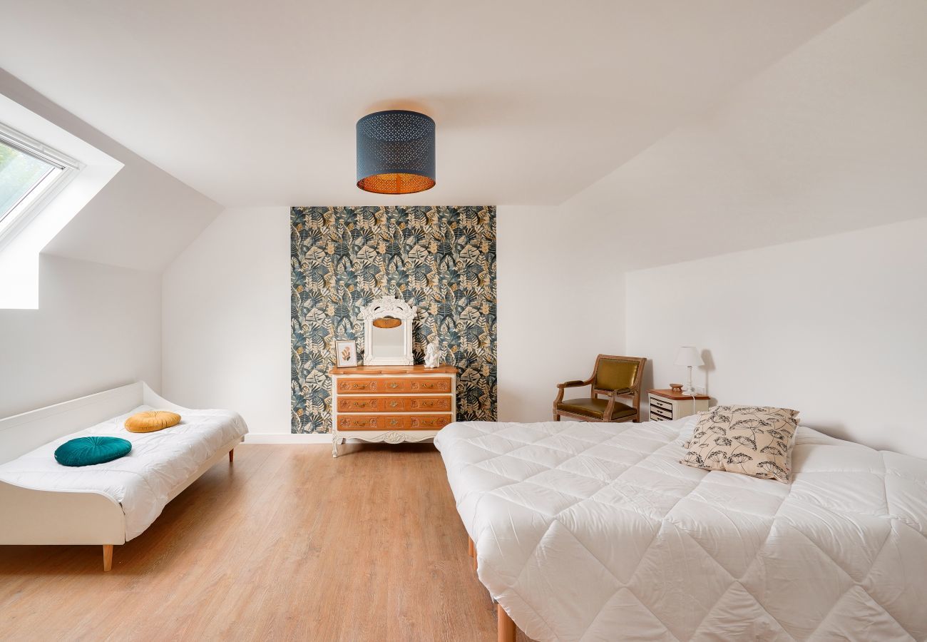 House in Plomeur - Beaches La Torche and Le Ster: House for 6- Surf
