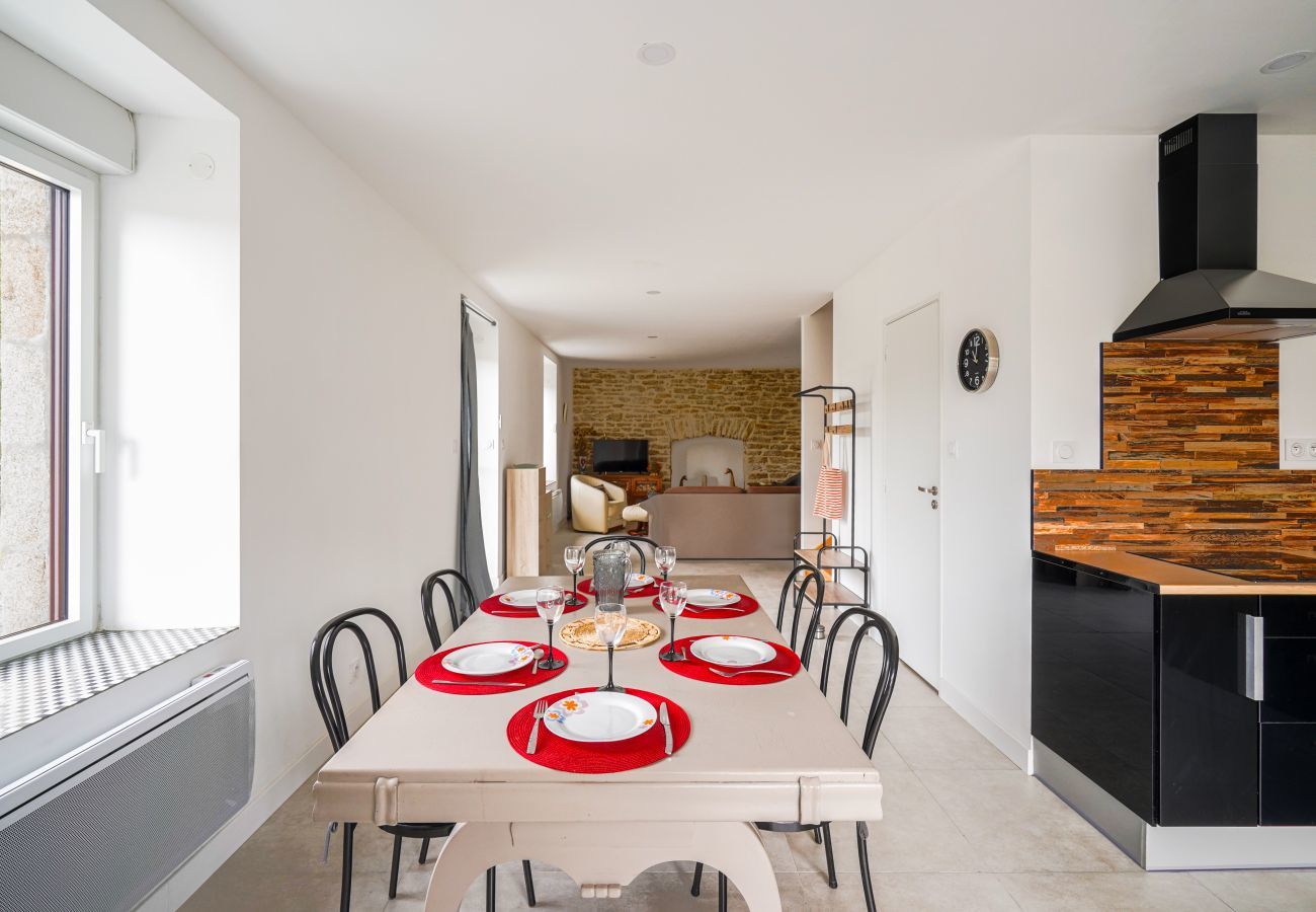 House in Plomeur - Beaches La Torche and Le Ster: House for 6- Surf