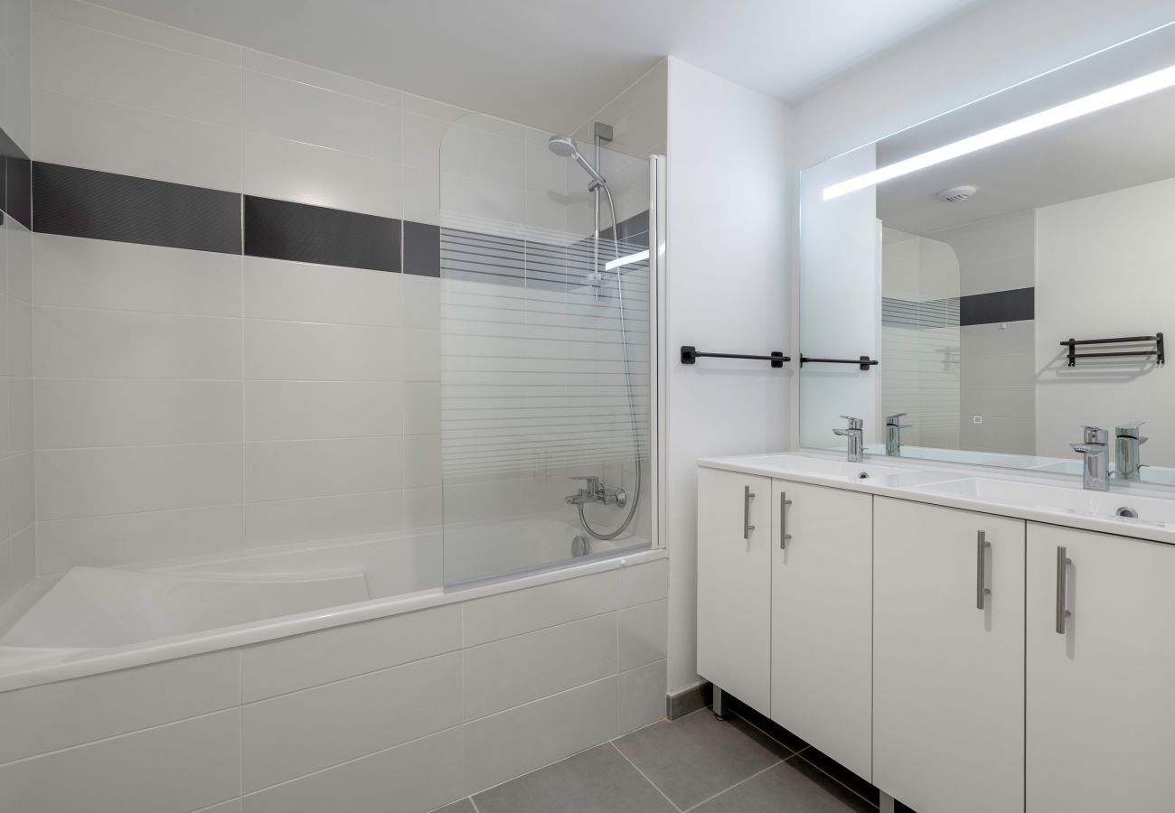 Apartment in Pornic - Appartment for 6 near the center of Pornic