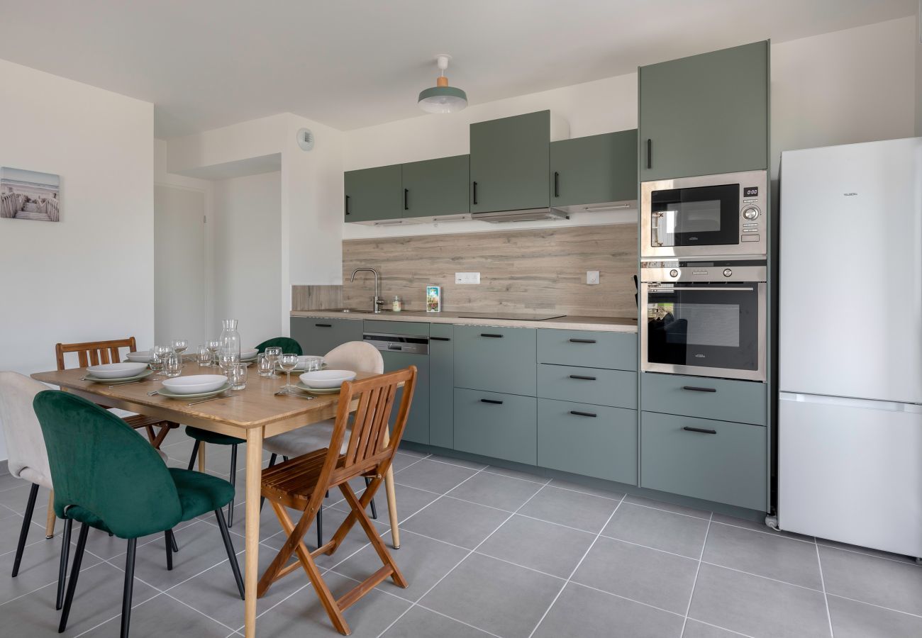 Apartment in Pornic - Appartment for 6 near the center of Pornic