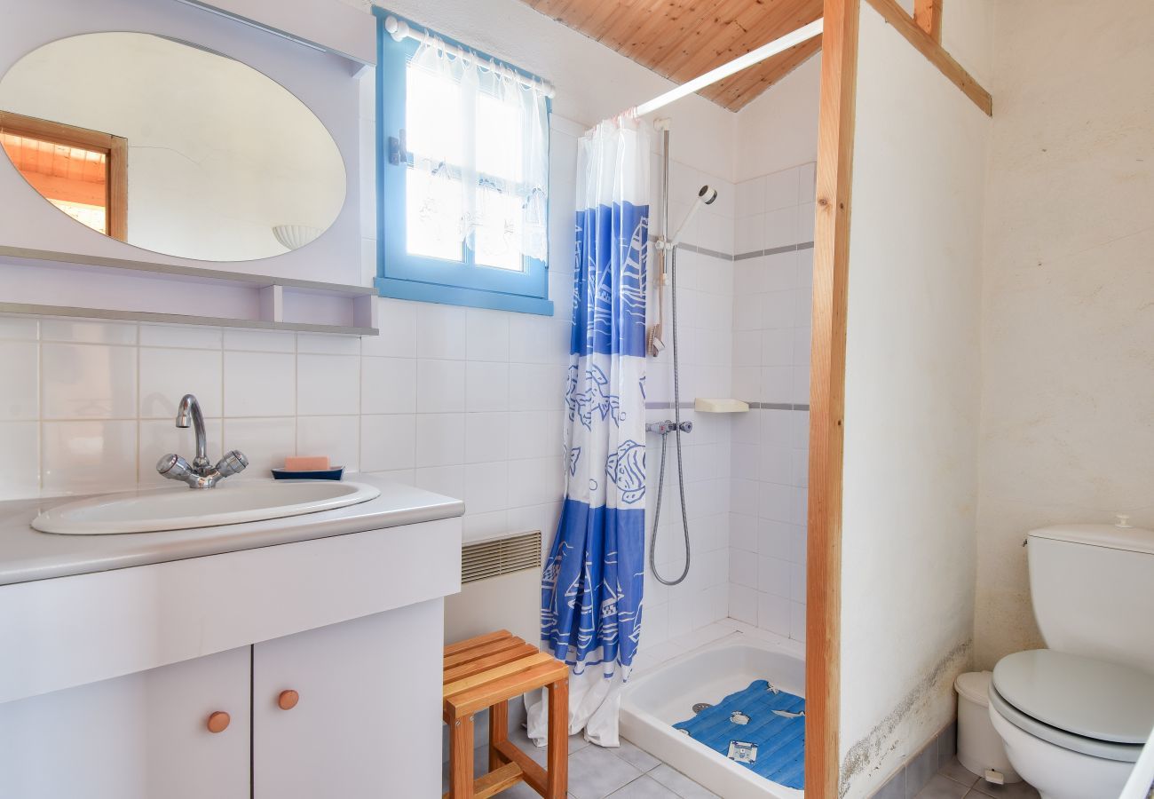 House in Noirmoutier-en-l´Ile - House with terrace - 900m plage des Sableaux