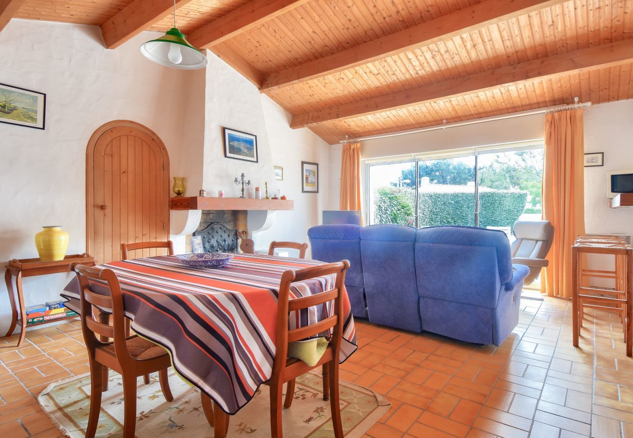 House in Noirmoutier-en-l´Ile - House with terrace - 900m plage des Sableaux