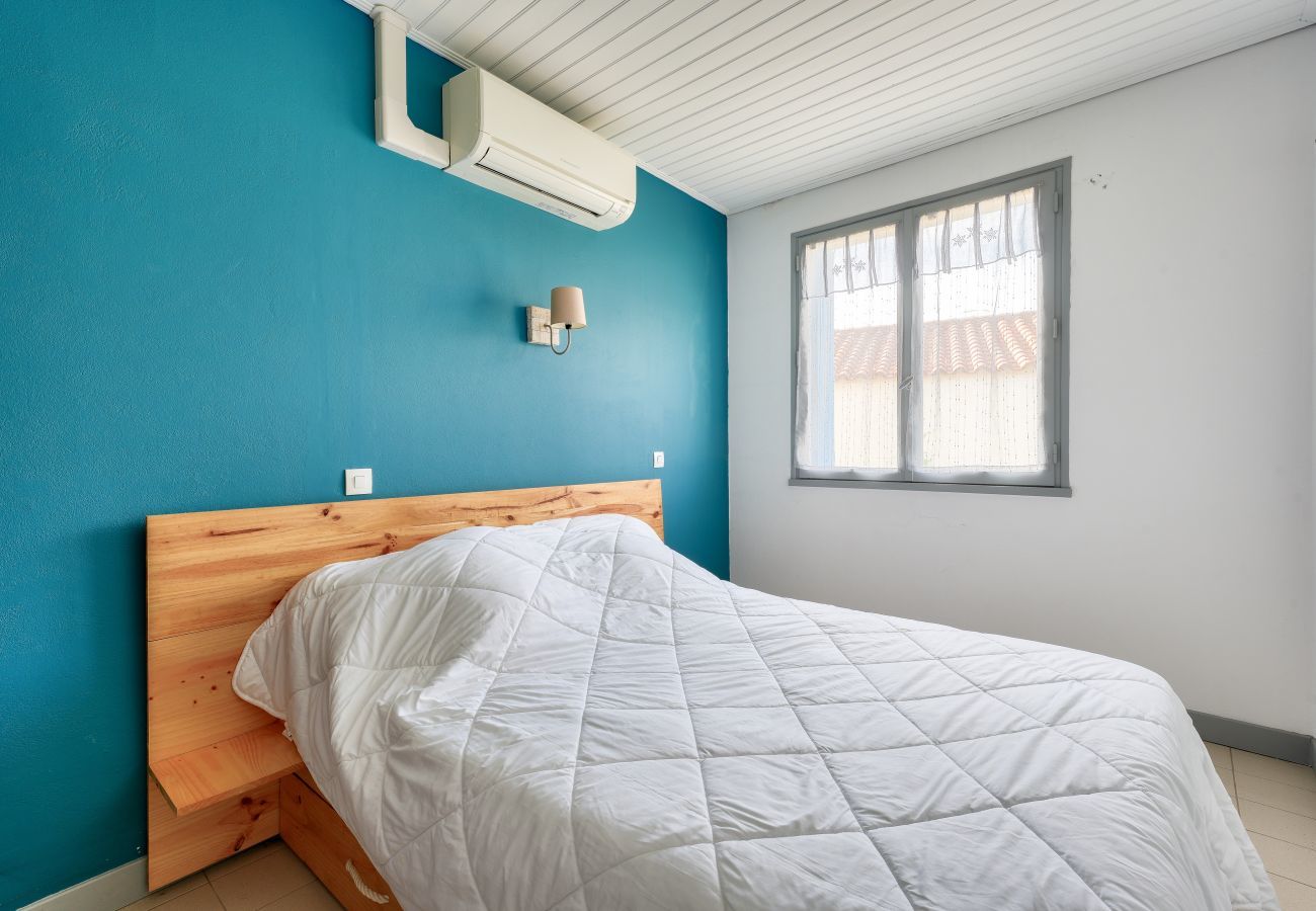 House in Longeville-sur-Mer - House with terrace for 5 - Peace and beach