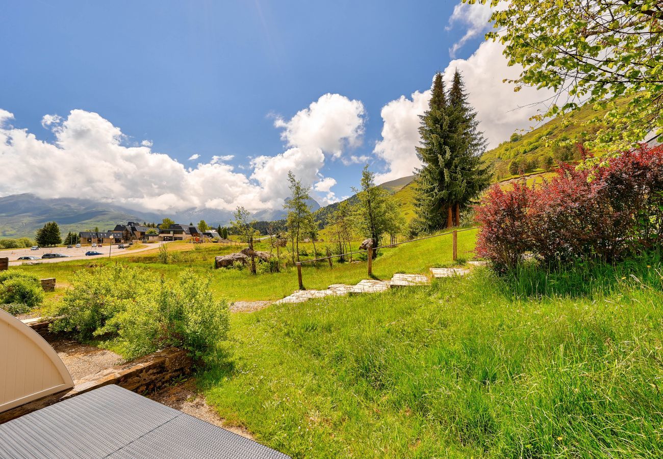 Chalet in Adervielle-Pouchergues - Chalet for 6 with terrace - 400m from the slopes