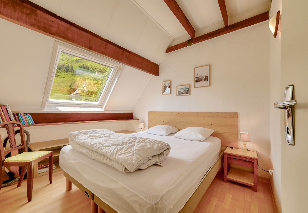 Chalet in Adervielle-Pouchergues - Chalet for 6 with terrace - 400m from the slopes