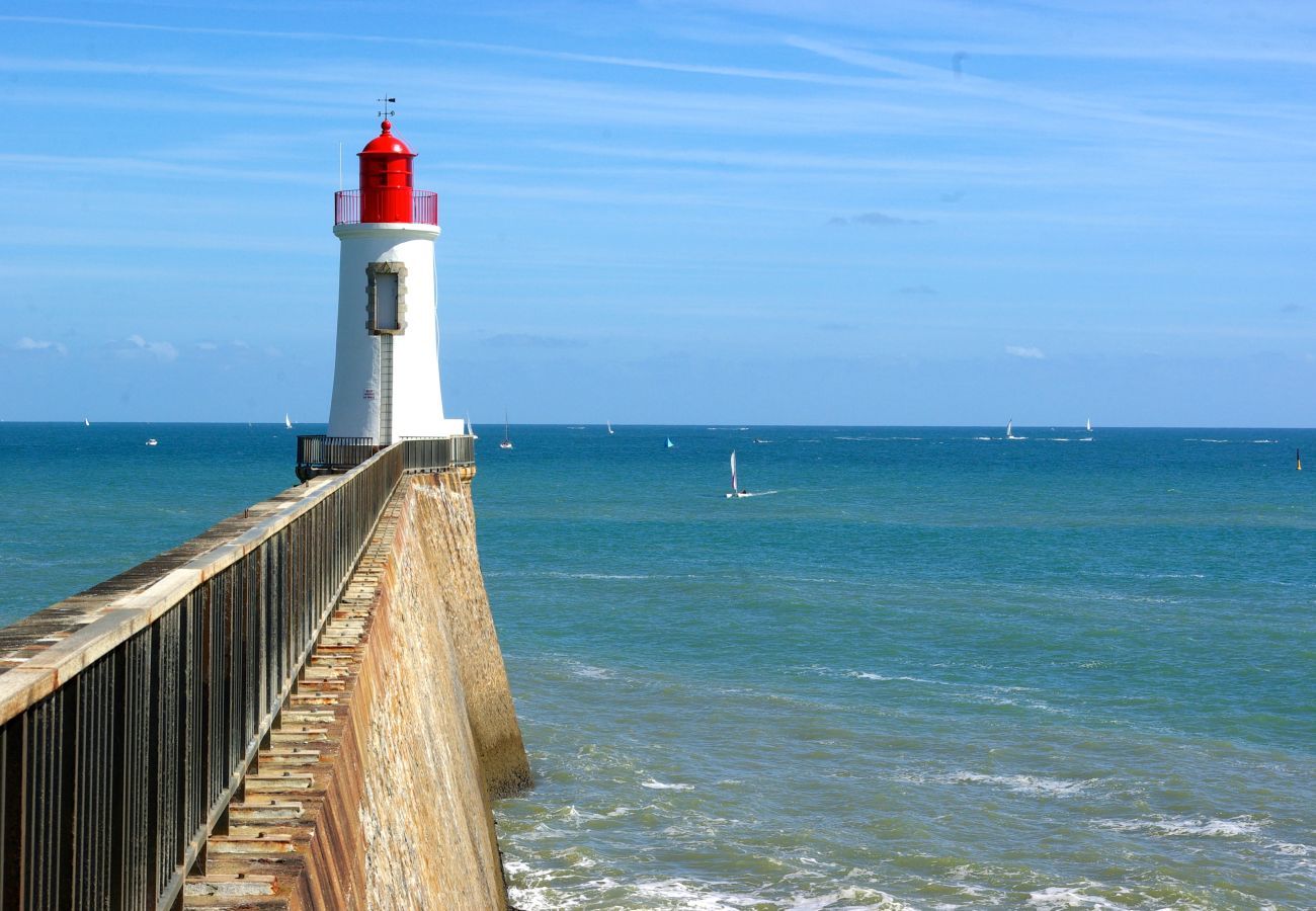 Studio in Les Sables-d´Olonne - Flat for 2 in La Chaume, Les Sables d'Olonne