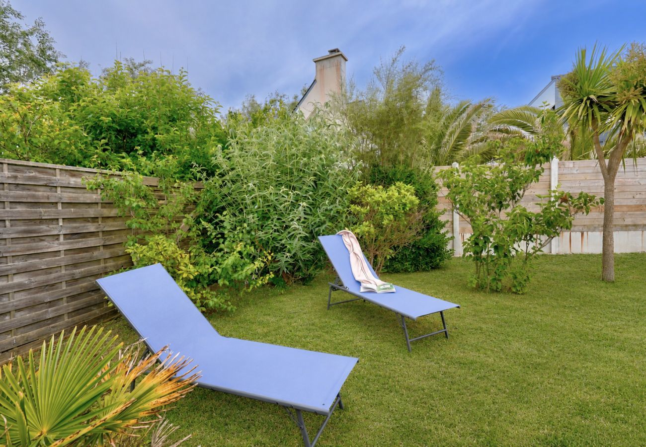 House in Le Guilvinec - House for 4 adults, 1 child 200m from the beach