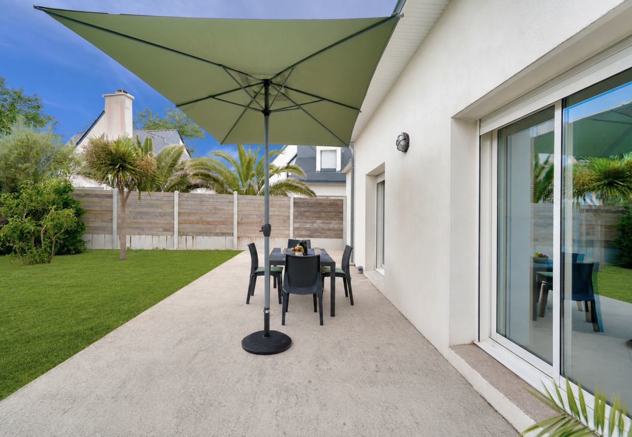 House in Le Guilvinec - House for 4 adults, 1 child 200m from the beach