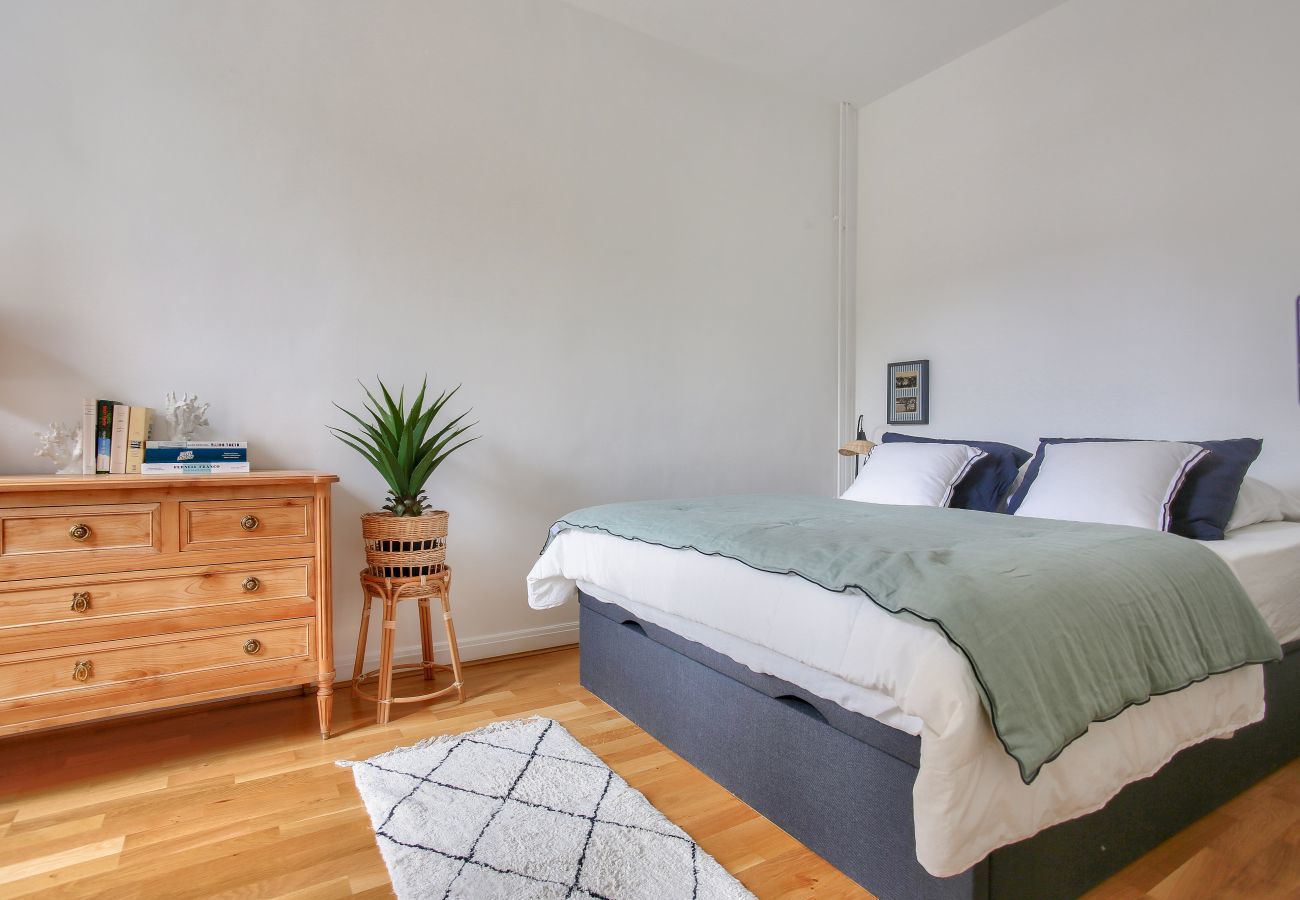 Apartment in Dinard - Flat in the town centre - 270m  l'Ecluse beach 
