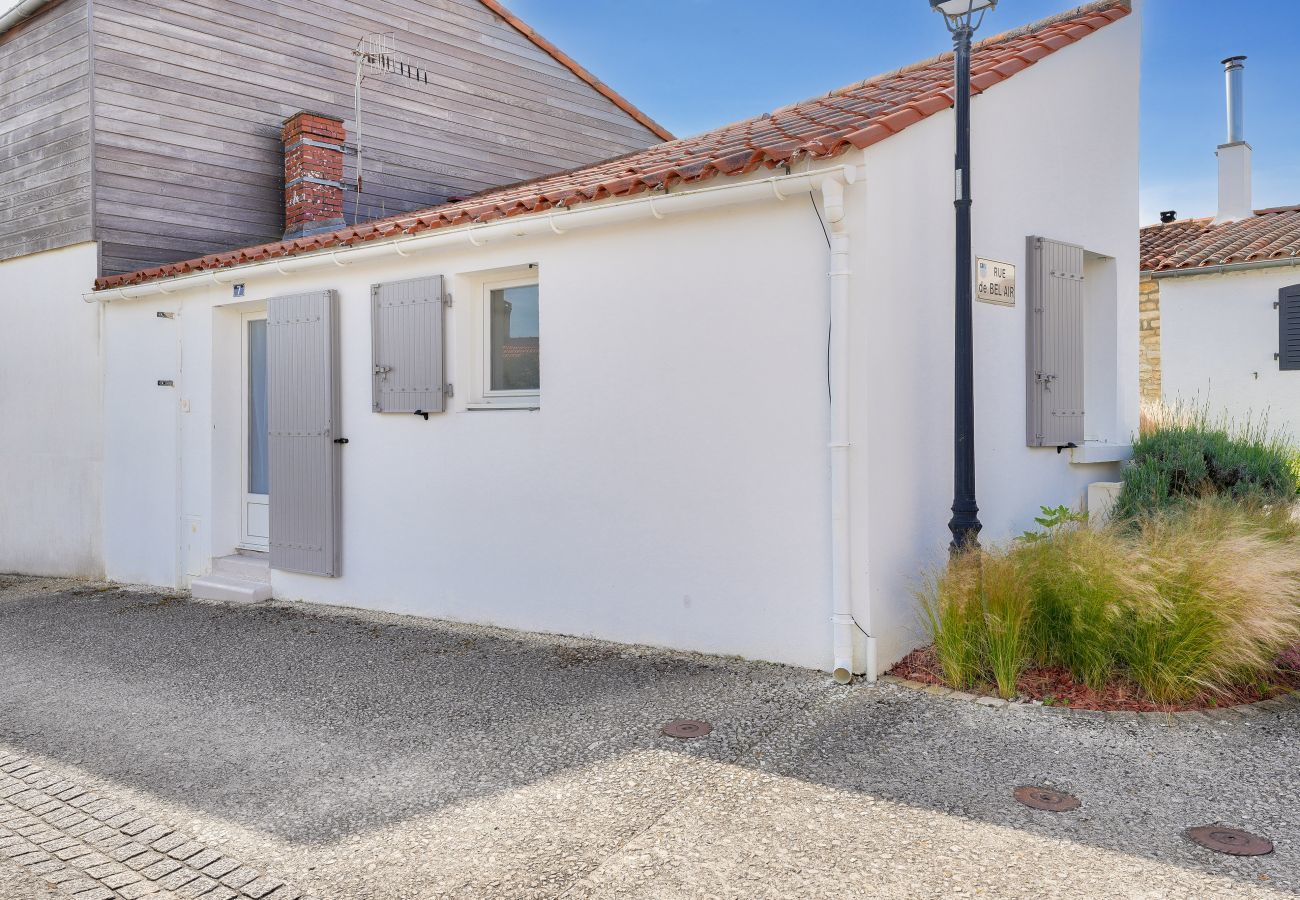 Studio in La Tranche-sur-Mer - Quiet location - 5min from La Terrière beach