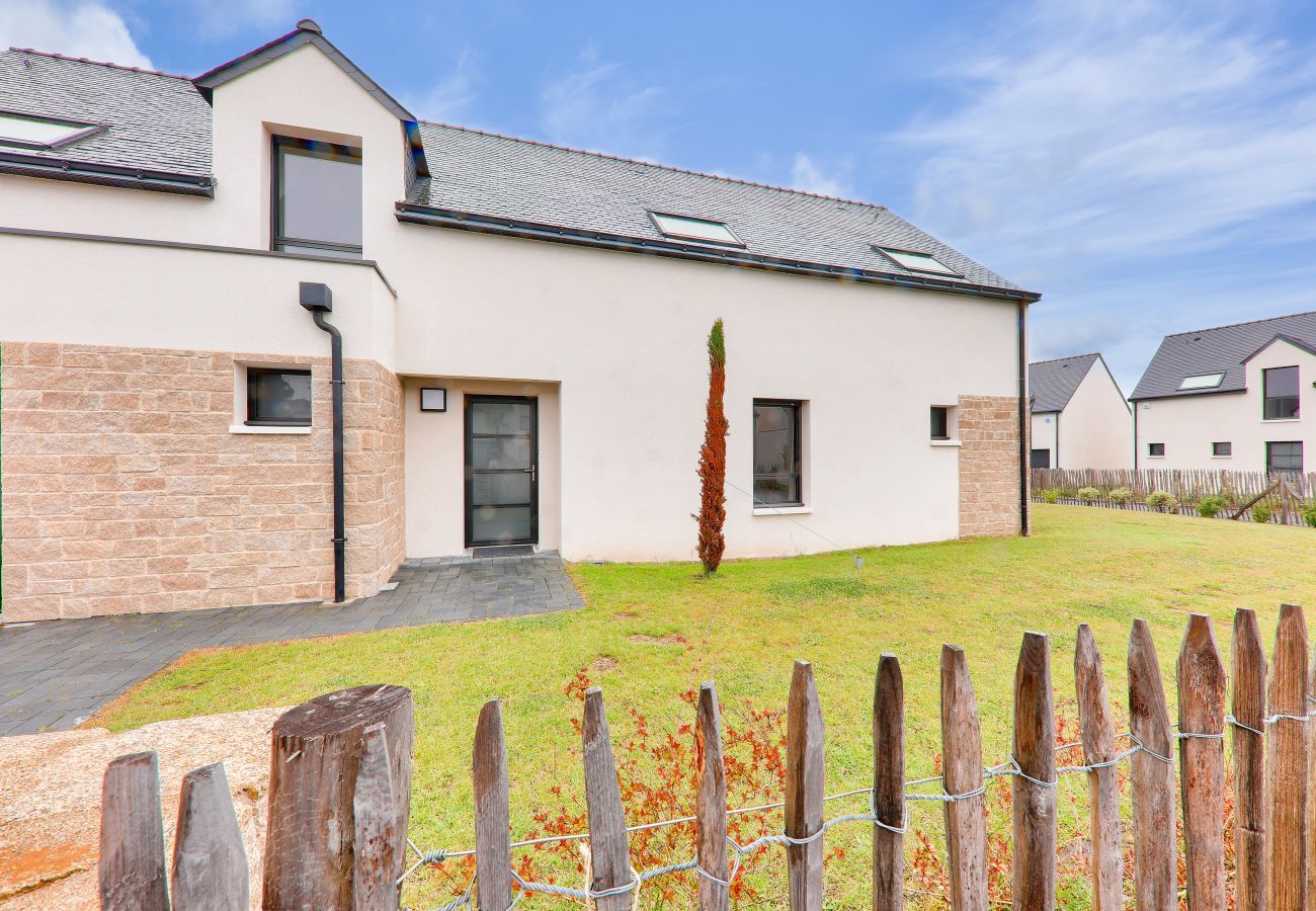 House in Saint-Philibert - 200m from the beach, large house for 10