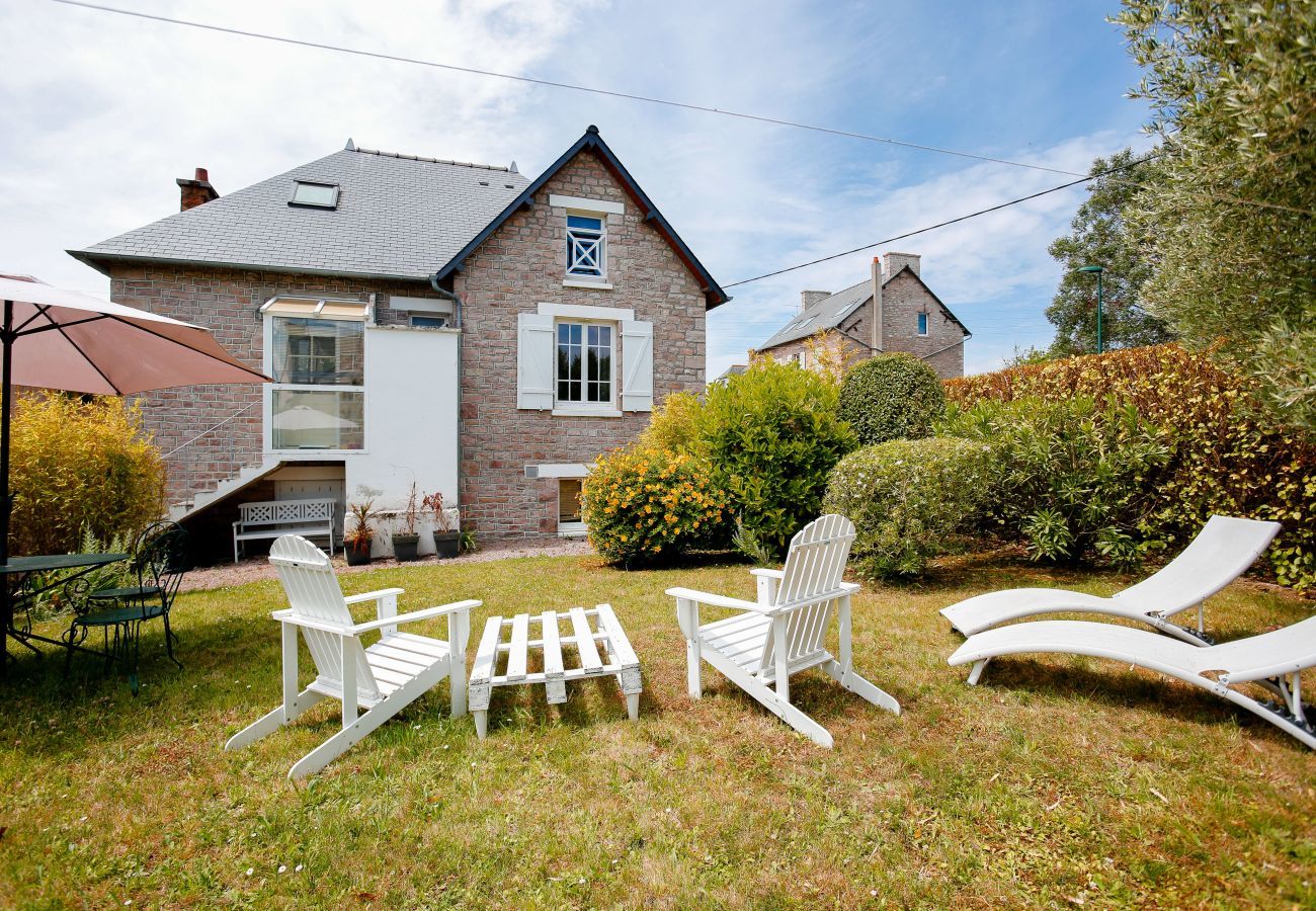 House in Erquy - Unique house for 6 adults and 2 children