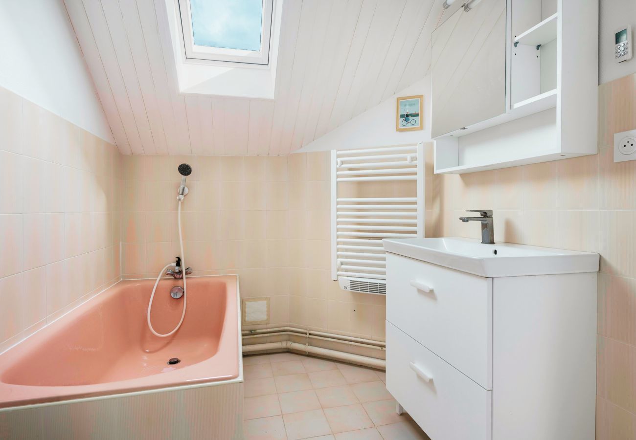 Apartment in Pornichet - 450m from the beach, Pornichet downtown 4 pax